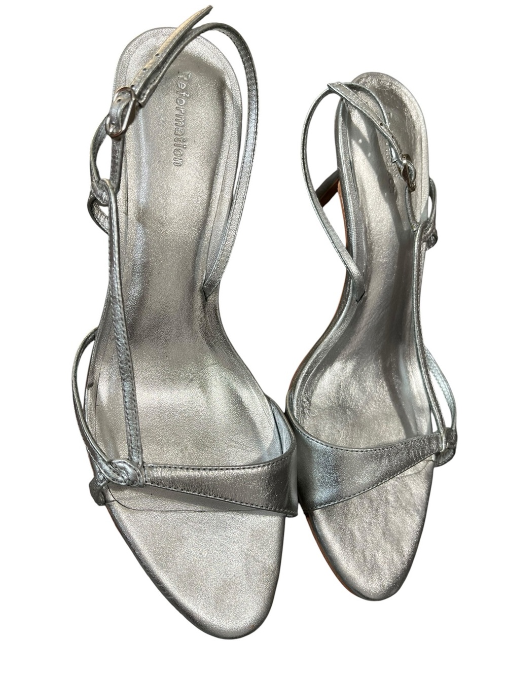 Reformation Nino Silver Sling Back Kitten Heel Sandals Size 8 - Picture 8 of 13